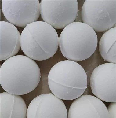 Witte badbom